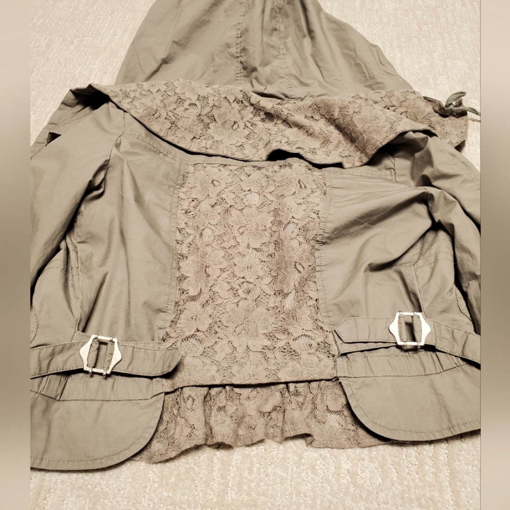 Lace spring jacket - Picture 4 of 5